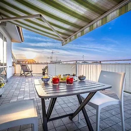 Il Terrazzo Sul Tramonto *